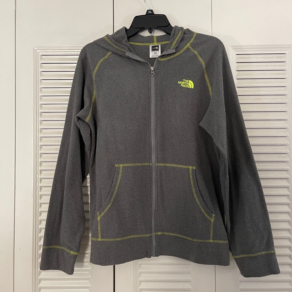 Boys North Face gray and yellow jacket.